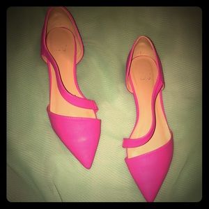 Versatile Pink Flat Sandal
